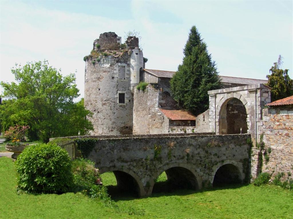 Chateau De La Galissonniere Le Pallet Exterior foto